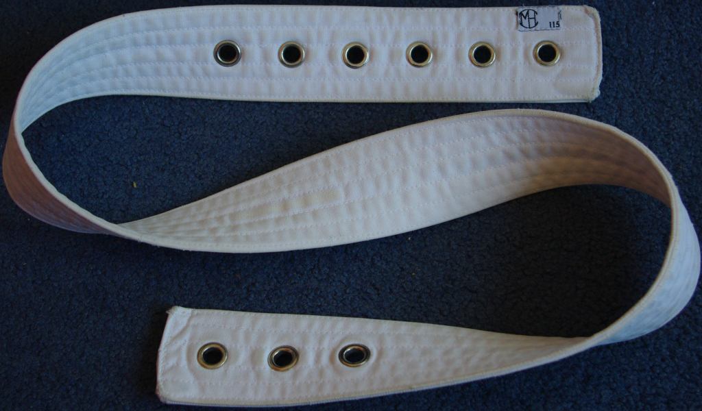../image/1630_heetkamp_belt_115cm_6pcs.jpg